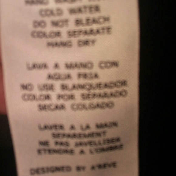 BOUTIQUE TOP - Picture 3 of 3